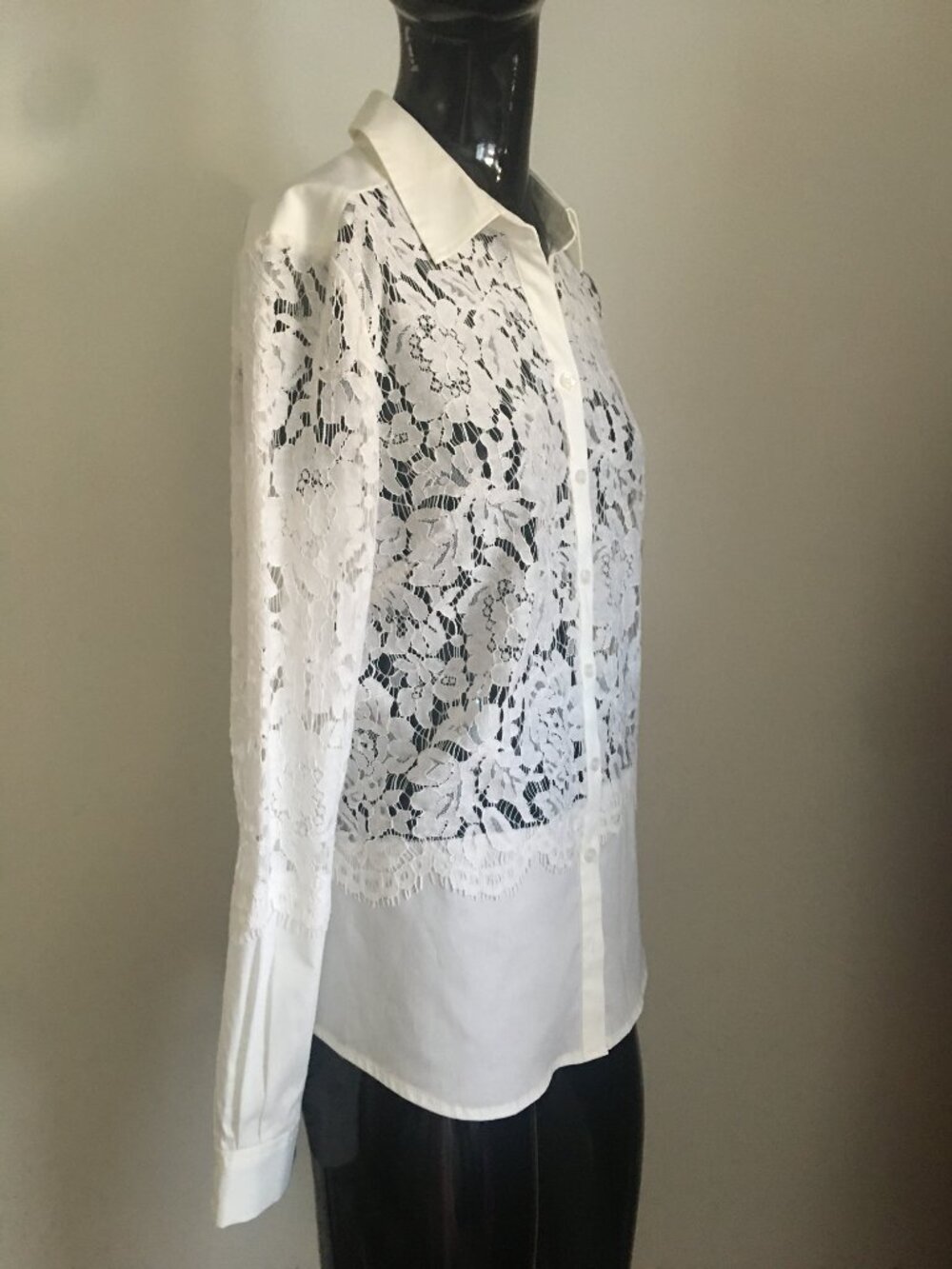 NWT New York & Company white lace front blouse - Picture 4 of 7